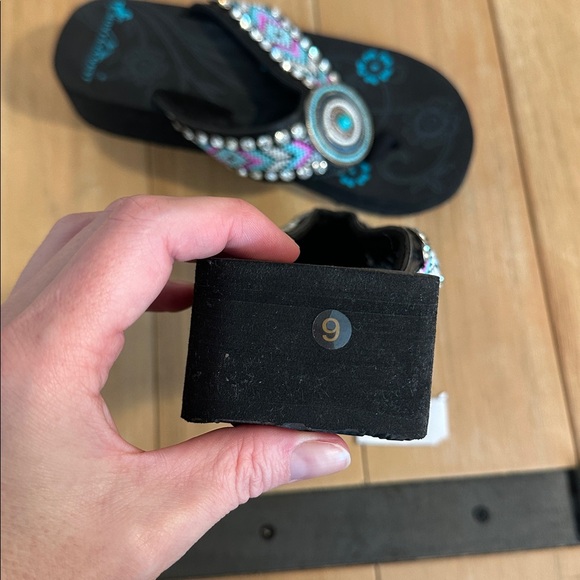 Montana West sz 9 Rhinestone Wedge Sandals Embellished Platform Y2K Bling - Picture 5 of 6